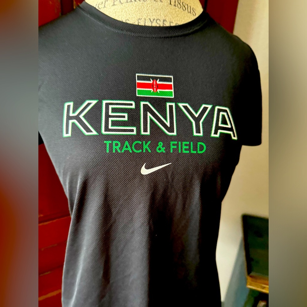NWOT Nike DRI-FIT Medium KENYA Track & Field Tee